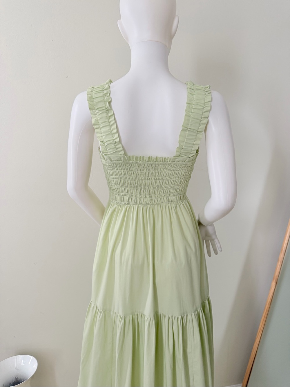 Abercrombie & Fitch Light Green Smocked Tiered Maxi Dress - Picture 5 of 11
